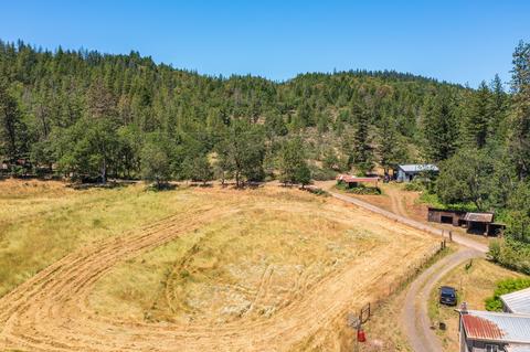 111 Loper Ln, Trail, OR 97541 photo 34