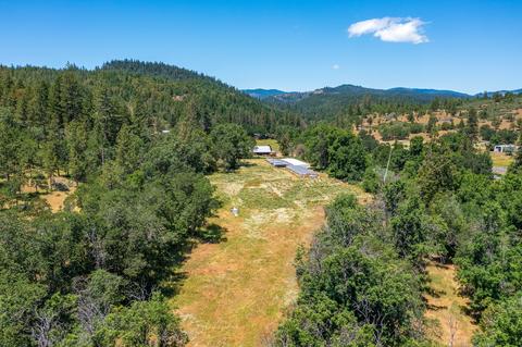 111 Loper Ln, Trail, OR 97541 photo 4
