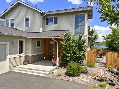 63174 Iner Loop, Bend, OR 97701 photo 1