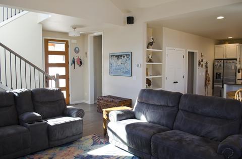 63174 Iner Loop, Bend, OR 97701 photo 5
