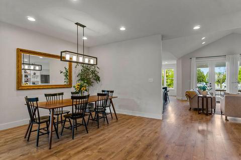 63080 Casey Pl, Bend, OR 97703 photo 8