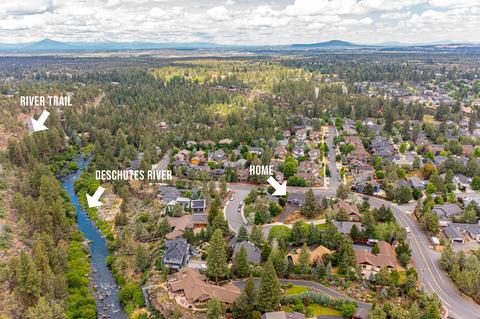 63080 Casey Pl, Bend, OR 97703 photo 2