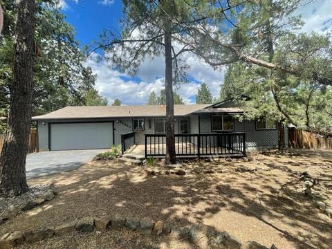 60827 Windsor Drive Dr, Bend, OR 97702 photo 1