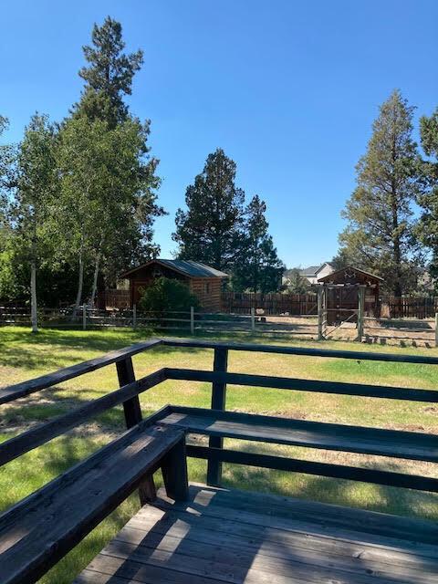 60827 Windsor Drive Dr, Bend, OR 97702 photo 23