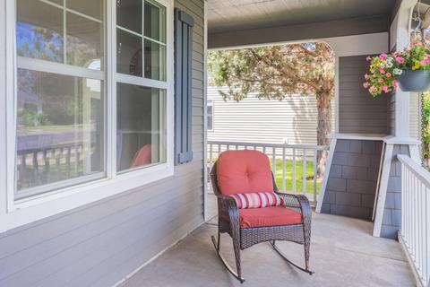 20651 Couples Ln, Bend, OR 97702 photo 2