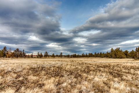 22505 Nelson Rd, Bend, OR 97701 photo 2