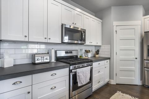 1288 NE Hoover Loop, Bend, OR 97701 photo 13