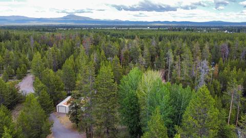 15903 Jackpine Loop, La Pine, OR 97739 photo 1