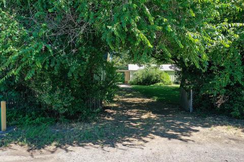 411 W Fifth St, Phoenix, OR 97535 photo 4