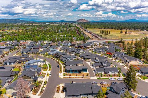 60085 SE Ruby Peak Loop, Bend, OR 97702 photo 25