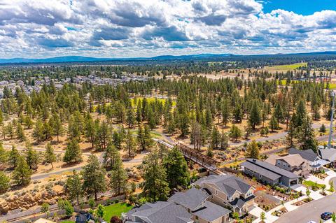 60085 SE Ruby Peak Loop, Bend, OR 97702 photo 28