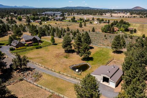 60696 Tekampe Rd, Bend, OR 97702 photo 5