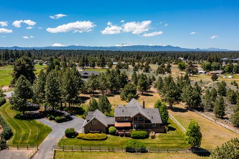60696 Tekampe Rd, Bend, OR 97702 photo 3
