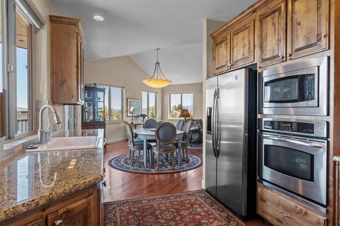 2602 NW Pilot View Ct, Bend, OR 97703 photo 15