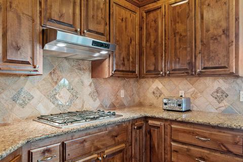 2602 NW Pilot View Ct, Bend, OR 97703 photo 14
