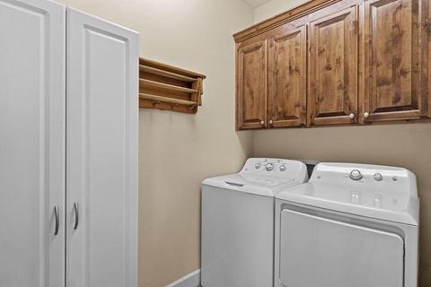 2602 NW Pilot View Ct, Bend, OR 97703 photo 47