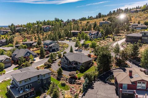 2602 NW Pilot View Ct, Bend, OR 97703 photo 55