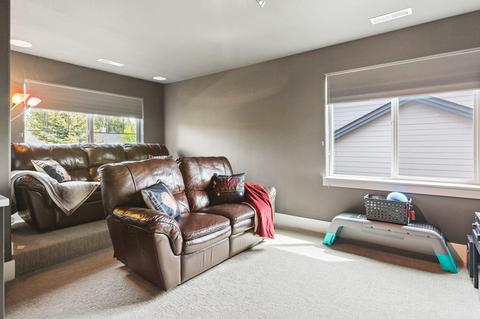 19577 Aster Ln, Bend, OR 97702 photo 46