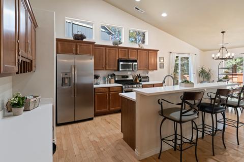 19505 Fishhawk Loop, Bend, OR 97702 photo 8