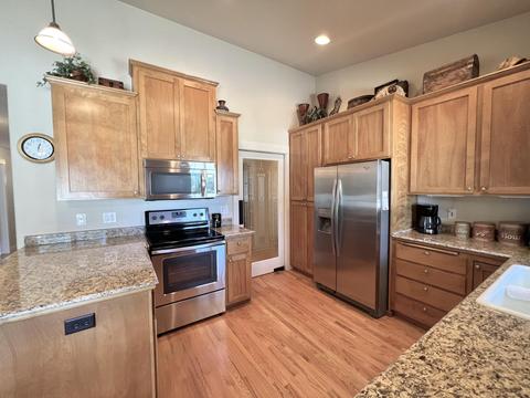 623 Cedarwood Dr, Eagle Point, OR 97524 photo 15