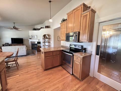 623 Cedarwood Dr, Eagle Point, OR 97524 photo 12