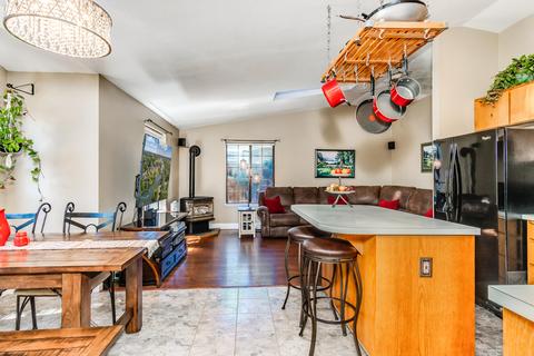 19600 Apache Rd, Bend, OR 97702 photo 6