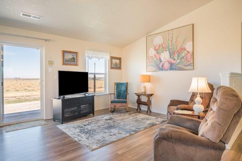 601 E A St, Culver, OR 97734 photo 7