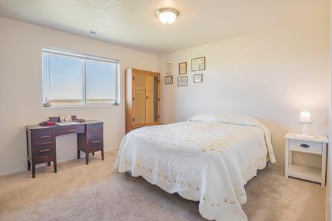 601 E A St, Culver, OR 97734 photo 9