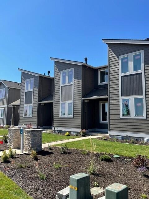 3017 NE Red Jasper Pl, Bend, OR 97701 photo 3