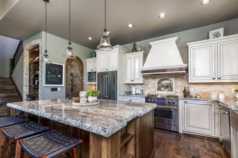 56676 Dancing Rock Loop, Bend, OR 97707 photo 3