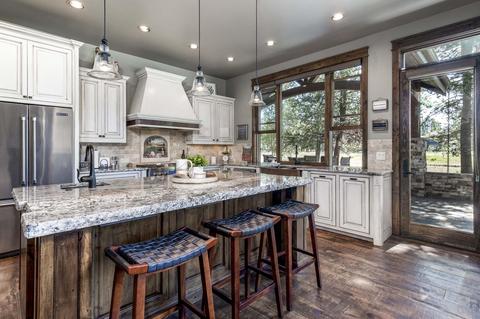 56676 Dancing Rock Loop, Bend, OR 97707 photo 1