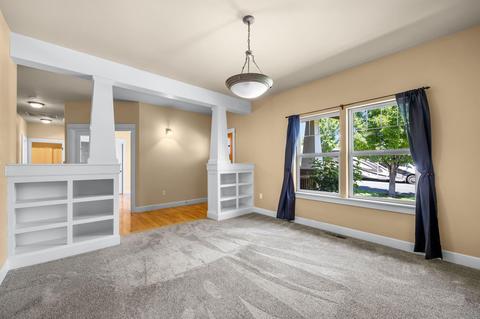 20651 Jayhawk Ln, Bend, OR 97702 photo 2
