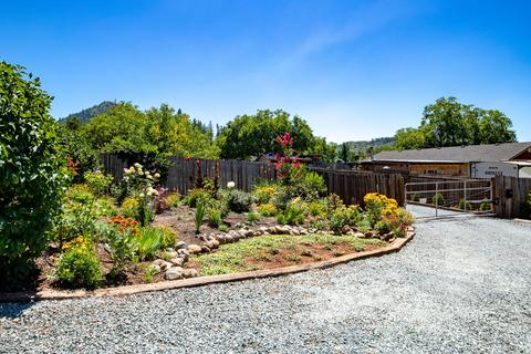 254 Summit Loop, Grants Pass, OR 97527 photo 38