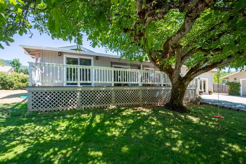 254 Summit Loop, Grants Pass, OR 97527 photo 6