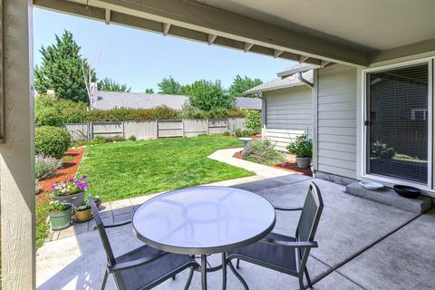77 Freshwater Dr, Phoenix, OR 97535 photo 30