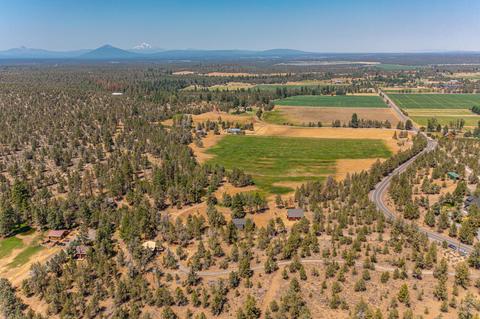 64725 Collins Rd, Bend, OR 97701 photo 1