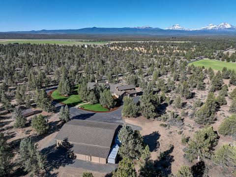 18620 Plainview Rd, Bend, OR 97703 photo 3