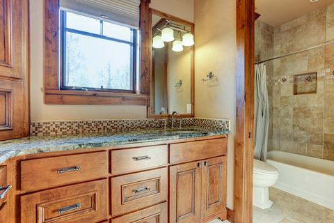 18620 Plainview Rd, Bend, OR 97703 photo 25