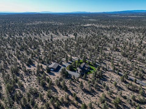 18620 Plainview Rd, Bend, OR 97703 photo 52