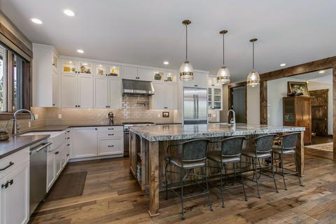 64215 Crosswinds Rd, Bend, OR 97703 photo 13
