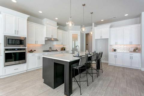 3818 NE Oakside Loop, Bend, OR 97701 photo 13