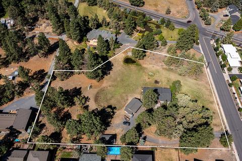20255 Hardy Rd, Bend, OR 97701 photo 1