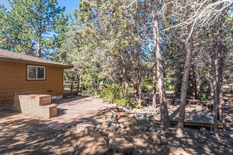 63280 Cherokee Ln, Bend, OR 97703 photo 6