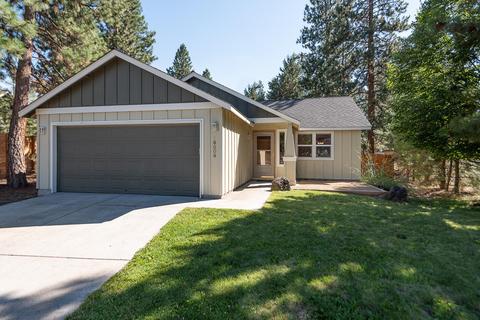 19809 Decoy Ct, Bend, OR 97702 photo 1