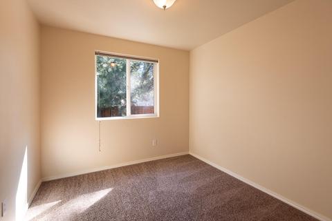19809 Decoy Ct, Bend, OR 97702 photo 14