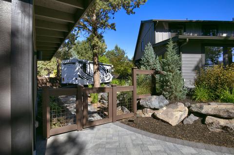 20439 Silver Tip Ct, Bend, OR 97702 photo 26