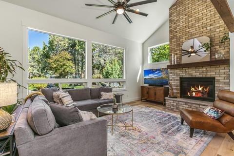 20439 Silver Tip Ct, Bend, OR 97702 photo 3