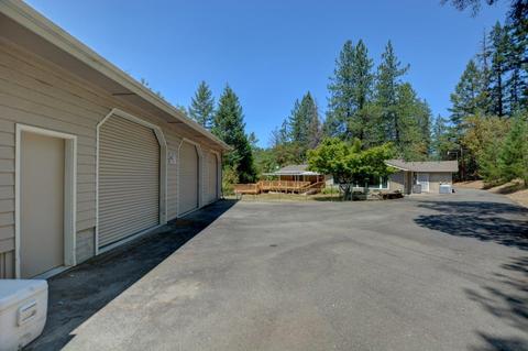 1353 Summit Loop Loop, Grants Pass, OR 97527 photo 41