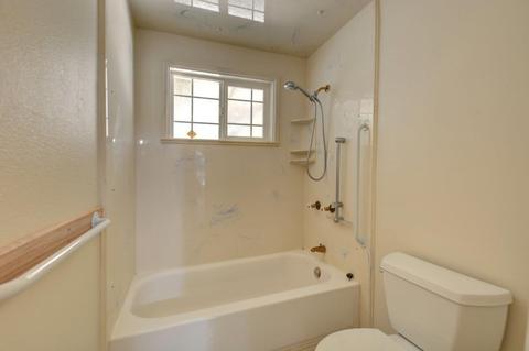 1353 Summit Loop Loop, Grants Pass, OR 97527 photo 22