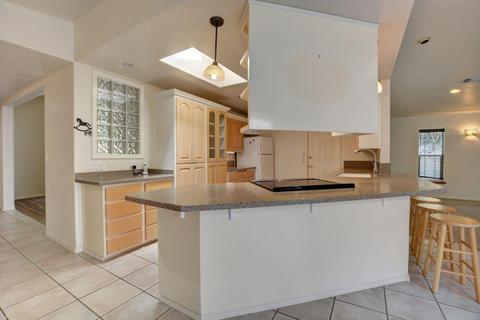 1353 Summit Loop Loop, Grants Pass, OR 97527 photo 9